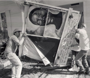 thumb_Drive-by-Exhibit-at-PRH--Installation-of-Image-by-Israel-McCloud-1993-courtesy-of-Project-Row-Houses